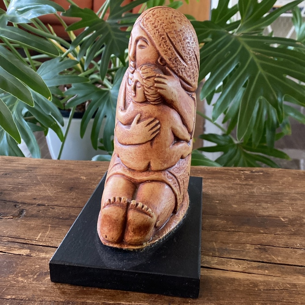Vintage Adolfo Vigil Artist Mother and Child Sculpture - Picture 6 of 10